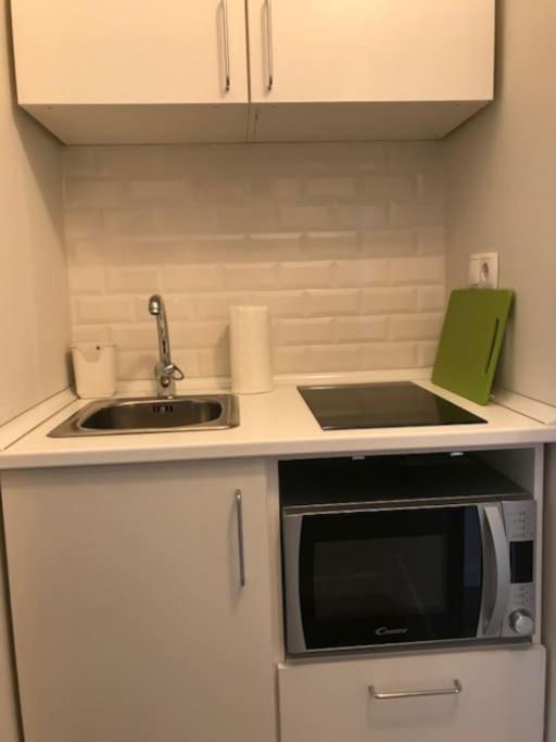 Cosy 2 Bedrooms Apartment In Arroios - Ssl 3A 리스본 외부 사진